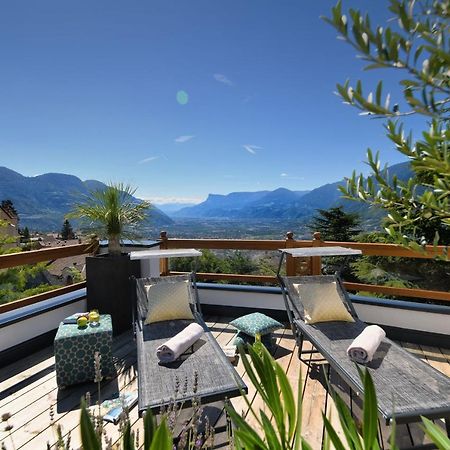 Small Hotel Sonne Tirolo Exterior photo